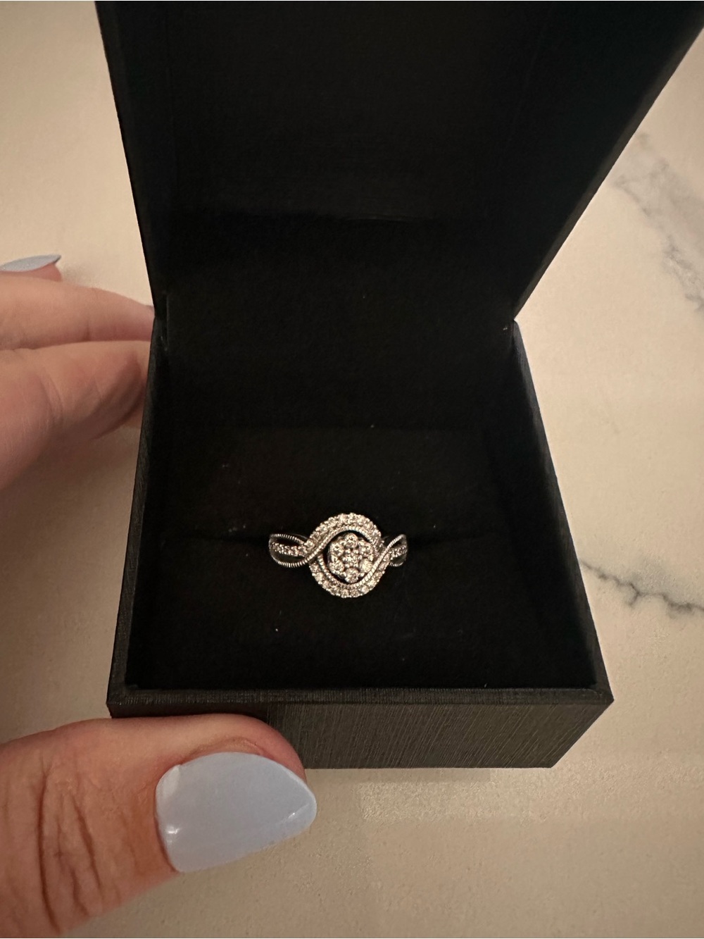 Beautiful Zales Diamond Ring